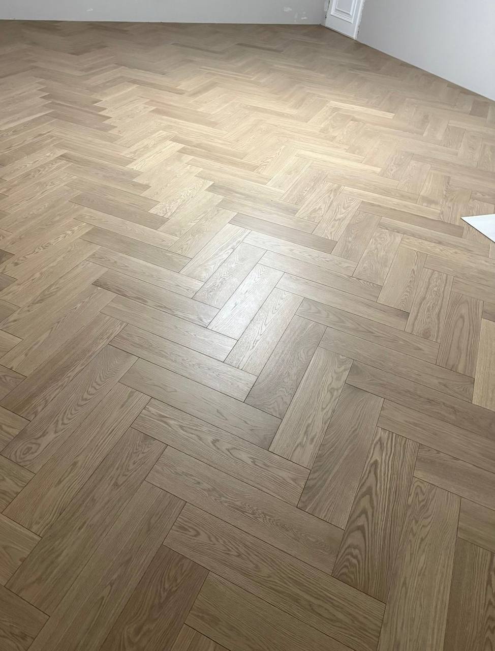 Инженерная доска Епаркет Дуб Северный селект лак венгерская елка 600×150×15
